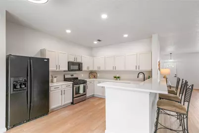 7812 Tanbark Lane, Arlington, TX 76001 - Photo 10