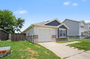 242 Turning Tree Rd, Wilmer, TX 75172 - Photo 2