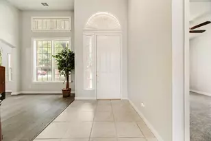 3516 Thorp Springs Dr, Plano, TX 75025 - Photo 2