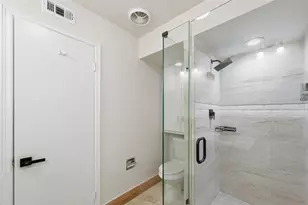 11410 Park Central Pl, Dallas, TX 75230 - Photo 26