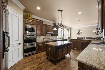 7040 Whisperfield Drive, Plano, TX 75024 - Photo 8