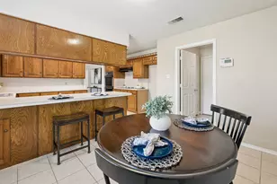 5341 Bob Dr, North Richland Hills, TX 76180 - Photo 14