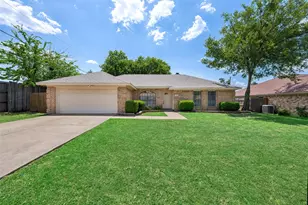 5341 Bob Dr, North Richland Hills, TX 76180 - Photo 1