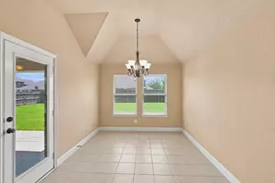 5610 Paradise Dr, Midlothian, TX 76065 - Photo 12