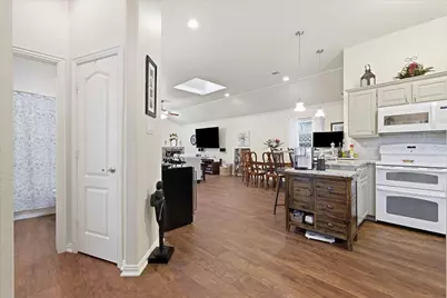 1506 Fiori Way, Euless, TX 76039 - Photo 4
