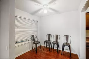 150 S Main St, Euless, TX 76040 - Photo 8