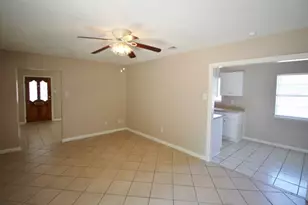 821 Rea Ave, Lancaster, TX 75146 - Photo 8