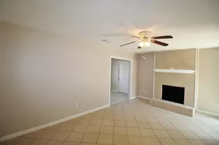 821 Rea Ave, Lancaster, TX 75146 - Photo 6