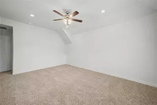 909 Apeldoorn Trl, Little Elm, TX 75068 - Photo 30