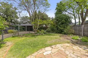 3860 Mockingbird Ln, Highland Park, TX 75205 - Photo 22