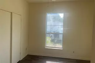 125 W College St, Princeton, TX 75407 - Photo 10