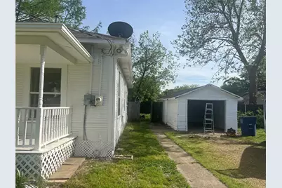 125 W College Street, Princeton, TX 75407 - Photo 2