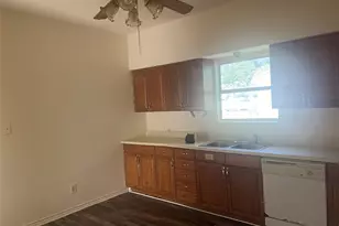 125 W College St, Princeton, TX 75407 - Photo 6