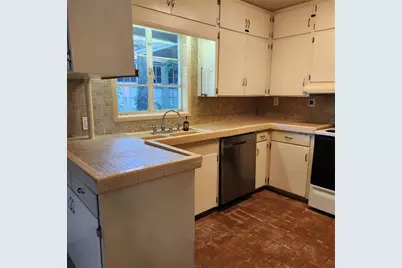 1907 N Bell Avenue, Denton, TX 76209 - Photo 6