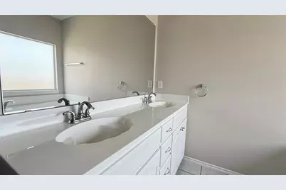 7810 Corona Court, Arlington, TX 76002 - Photo 14
