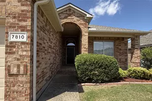7810 Corona Ct, Arlington, TX 76002 - Photo 2