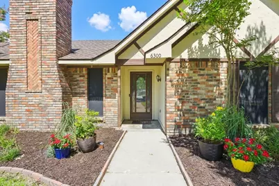 6300 Bronze Leaf Drive, Plano, TX 75023 - Photo 2