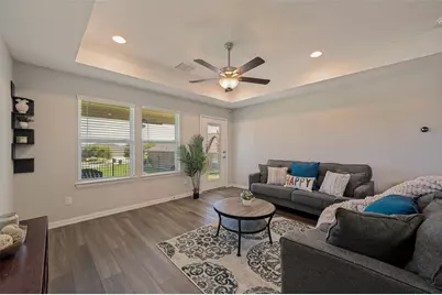 1201 Eagle Lane, Little Elm, TX 76227 - Photo 6
