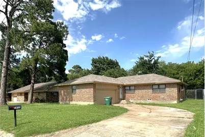 1915 Leslie Street, Denton, TX 76205 - Photo 1