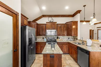 1326 Briar Cliff Path, Abilene, TX 79602 - Photo 34