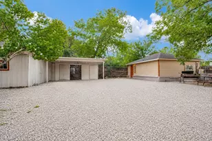 403 N Britain Rd, Irving, TX 75061 - Photo 8