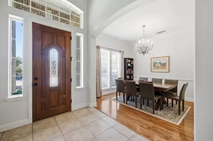 710 Knott Ct, Euless, TX 76039 - Photo 4
