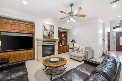 710 Knott Court, Euless, TX 76039 - Photo 10