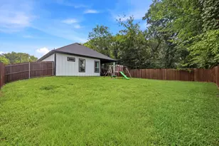 1206 Speedway St, Greenville, TX 75401 - Photo 28