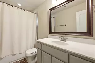 344 Birchwood Wy, Irving, TX 75063 - Photo 28