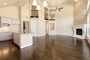 344 Birchwood Wy, Irving, TX 75063 - Photo 6