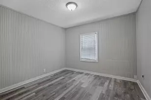 1009 Oak St, Bonham, TX 75418 - Photo 10
