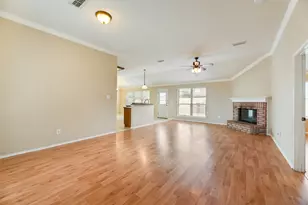 1913 Wahoo Dr, Mansfield, TX 76063 - Photo 6
