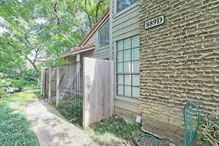 889 Dublin Dr, Richardson, TX 75080 - Photo 1