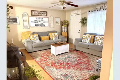 1032 W Florence Street, Denison, TX 75020 - Photo 2