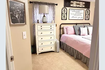 1032 W Florence Street, Denison, TX 75020 - Photo 8