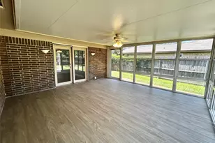 6209 Gayle Dr, North Richland Hills, TX 76180 - Photo 16