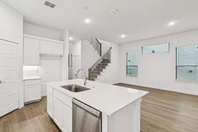 4617 Starlight Drive, McKinney, TX 75071 - Photo 6