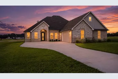 1052 Grison Circle, Corsicana, TX 75109 - Photo 1