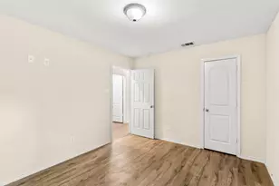 2836 Kilburn Ave, Dallas, TX 75216 - Photo 22