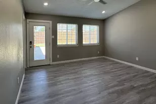 4105 Wheelwright Dr, Garland, TX 75044 - Photo 4