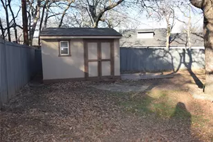 2808 Bent Tree Ln, Arlington, TX 76016 - Photo 10