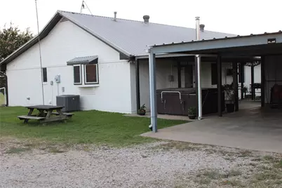 9612 West Highway 199, Poolville, TX 76487 - Photo 16