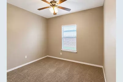 719 E 6th Street, Bonham, TX 75418 - Photo 14