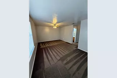 1714 Short Street #D, Cleburne, TX 76033 - Photo 2