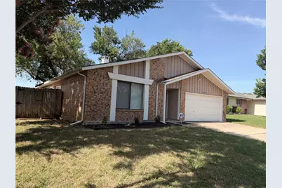 1206 Brook Hill Lane, Arlington, TX 76014 - Photo 2