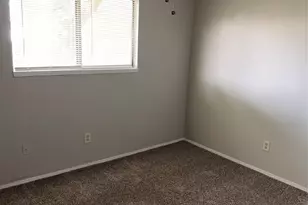 1206 Brook Hill Ln, Arlington, TX 76014 - Photo 12