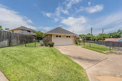 2520 Pecan Grove Court, Irving, TX 75060 - Photo 36