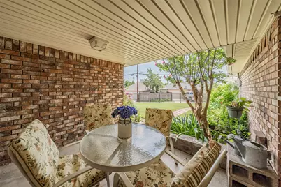 2520 Pecan Grove Court, Irving, TX 75060 - Photo 34