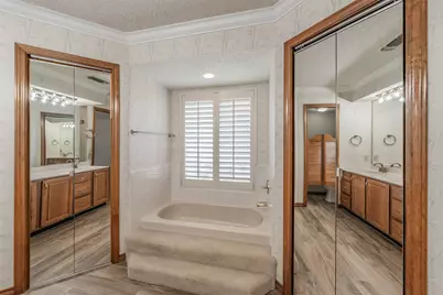 2520 Pecan Grove Court, Irving, TX 75060 - Photo 16