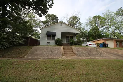1415 W Crawford Street, Denison, TX 75020 - Photo 2
